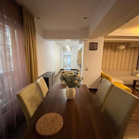 Large 2 Bedroom Apartment Soseaua Nordului Bucharest Exterior photo