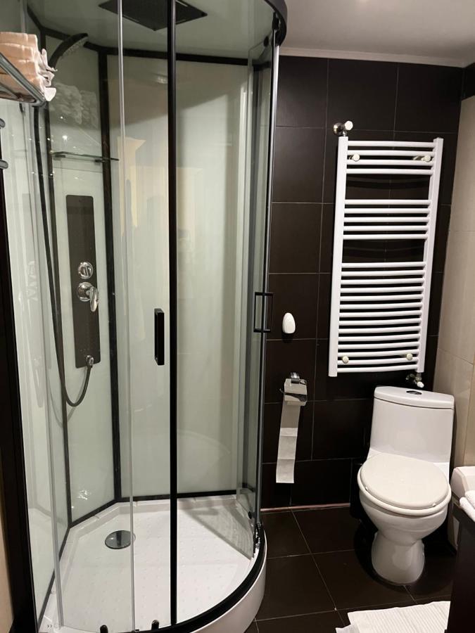Large 2 Bedroom Apartment Soseaua Nordului Bucharest Exterior photo